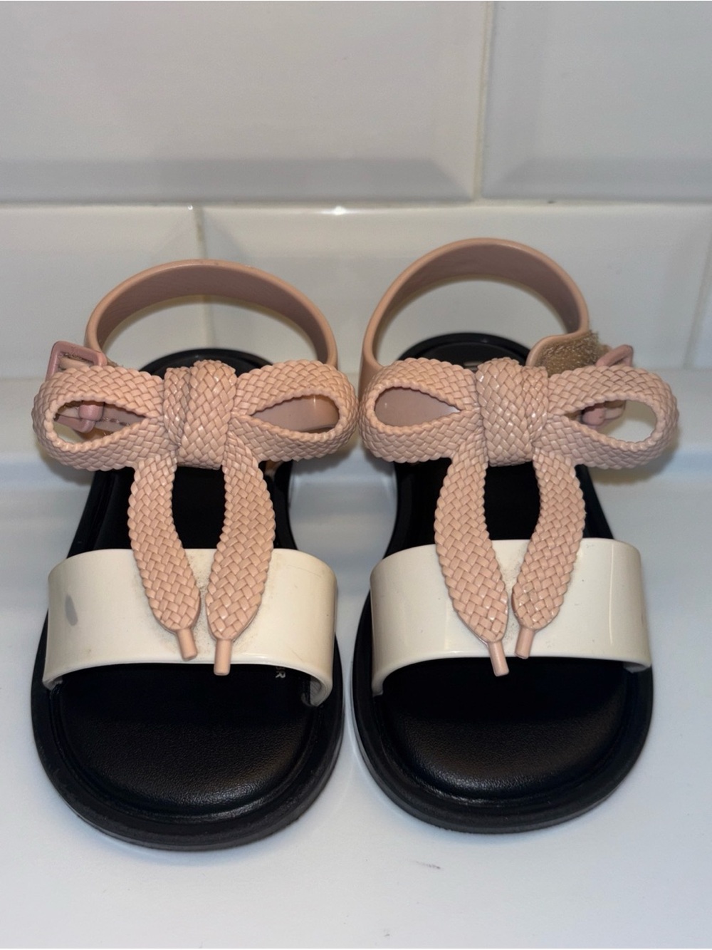 Mini Melissa Mar Sandals in black and white with a pink woven bow Size 7 Girl